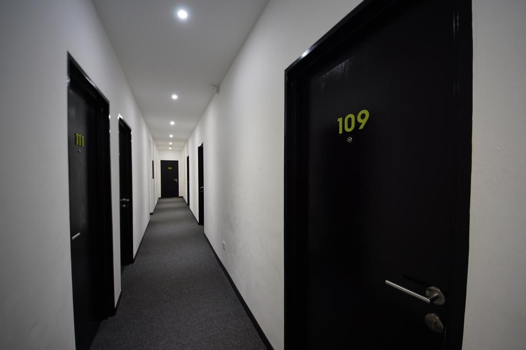 Tulip Hotel Іпох Екстер'єр фото